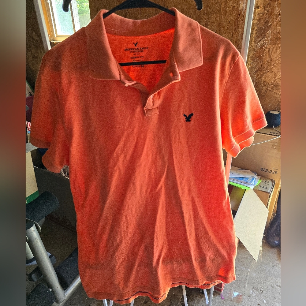 American Eagle shirt